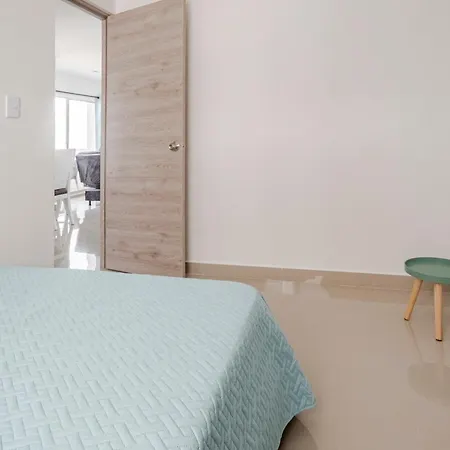 Apartamento 2Br Con Vista Al Mar Y Cerca Al Aeropuerto * Cartagena